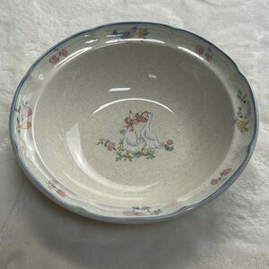 1- International Chit Chat Stoneware Bowl Farm Cottage Goose Farm Farmhouse